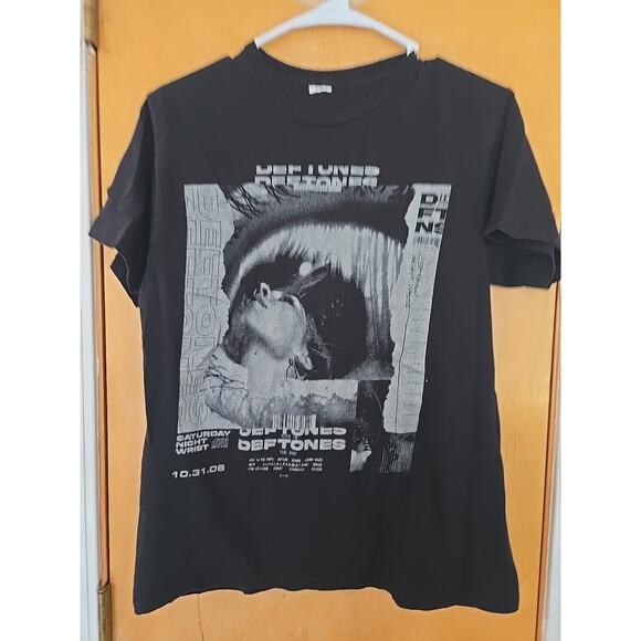 Deftones Saturday Night Wrist Graphic T Shirt Black M 2006 (Cut Tag) - Picture 1 of 4